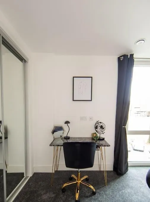 Runway Retreat, Close To London Heathrow West Drayton  0*, West Drayton (Middlesex) United Kingdom